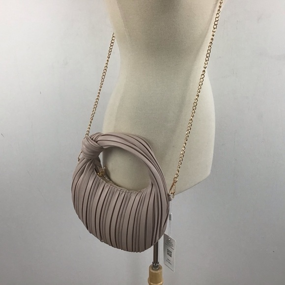 URBAN EXPRESSIONS  Fawna - Pleated Crossbody IN Oatmeal NWT - Picture 3 of 10